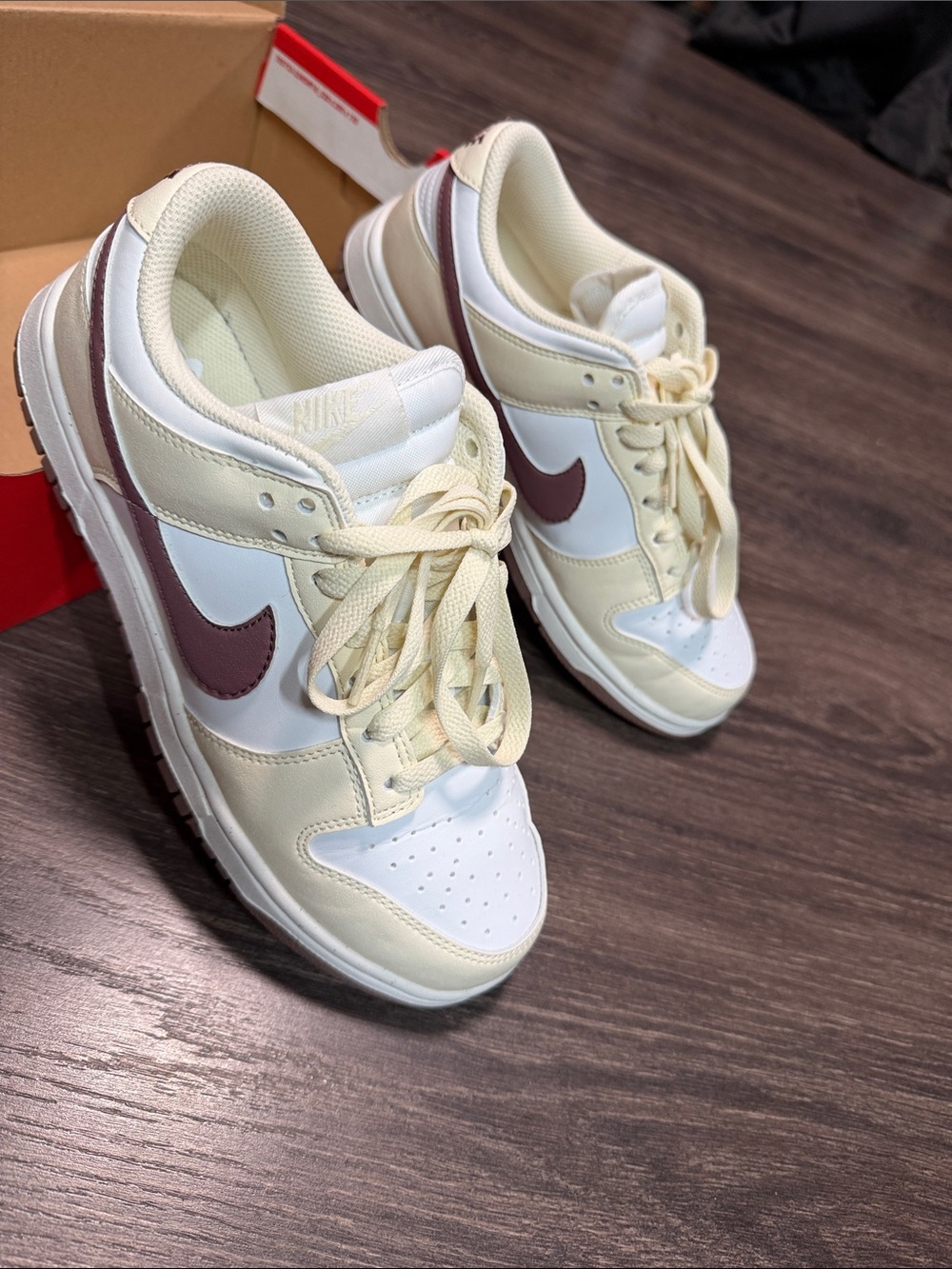 Nike Women's Low-Top Sneakers in Cream & Maroon Swoosh